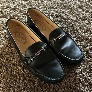 Tod’s Black Leather Loafers